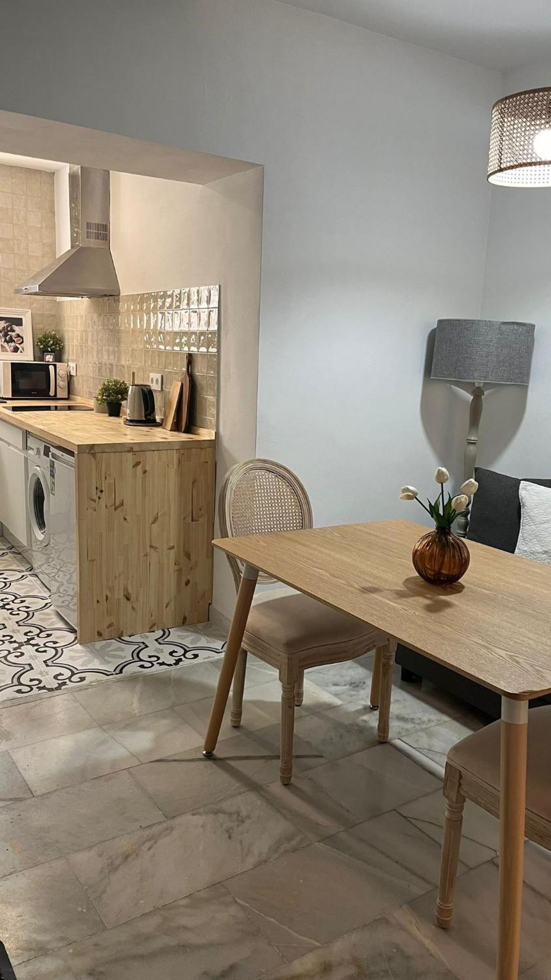 Apartamento En Casco Antiguo - Plaza De La Gavidia Севілья Екстер'єр фото