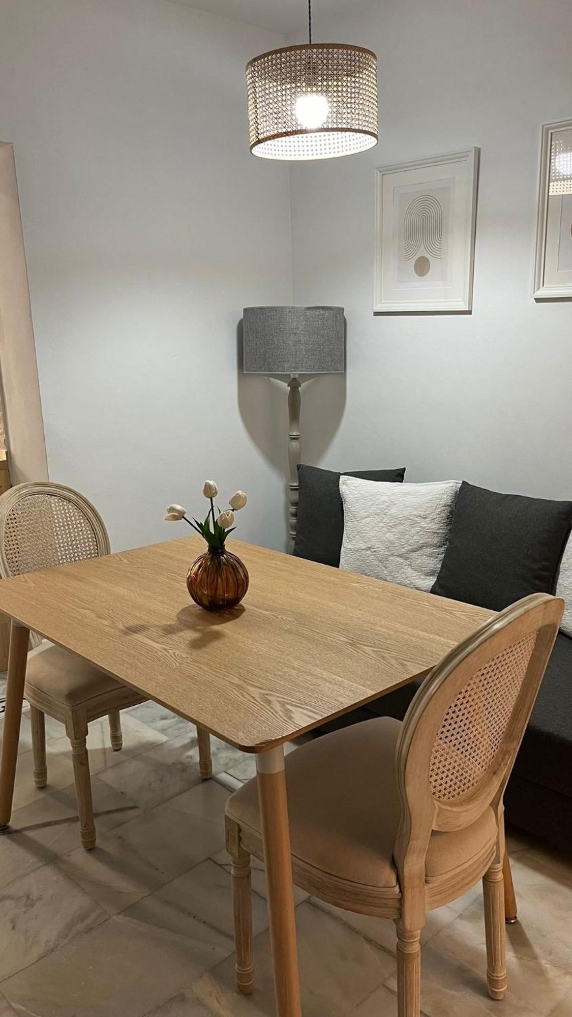 Apartamento En Casco Antiguo - Plaza De La Gavidia Севілья Екстер'єр фото